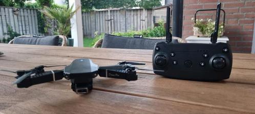 Drone E88 Pro, Audio, Tv en Foto, Drones, Zo goed als nieuw, Ophalen