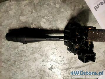 Nissan Patrol Y61 Stuurkolomschakelaar 255403L101 beschikbaar voor biedingen