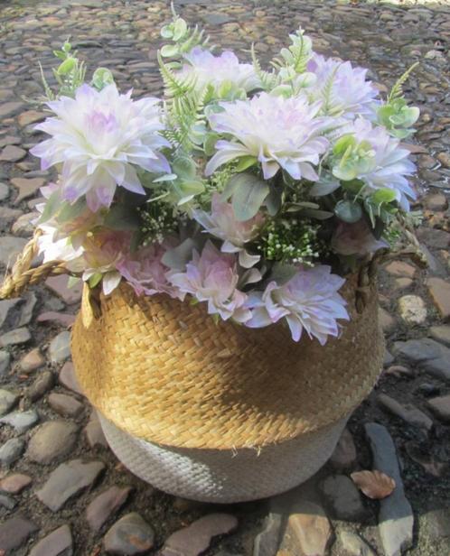 OPRUIMING - DAHLIA KUNST BOEKET - VAN 6 EURO NU 3,50, Huis en Inrichting, Woonaccessoires | Kunstplanten en Kunstbloemen, Nieuw