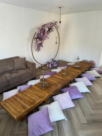Mooi aangeklede grond-picknicktafels/ tafels te huur! beschikbaar voor biedingen