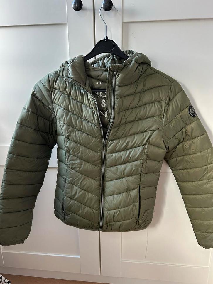 America Today jas Maat 146-152, Kinderen en Baby's, Kinderkleding | Maat 152, Gebruikt, Jongen of Meisje, Jas, Ophalen