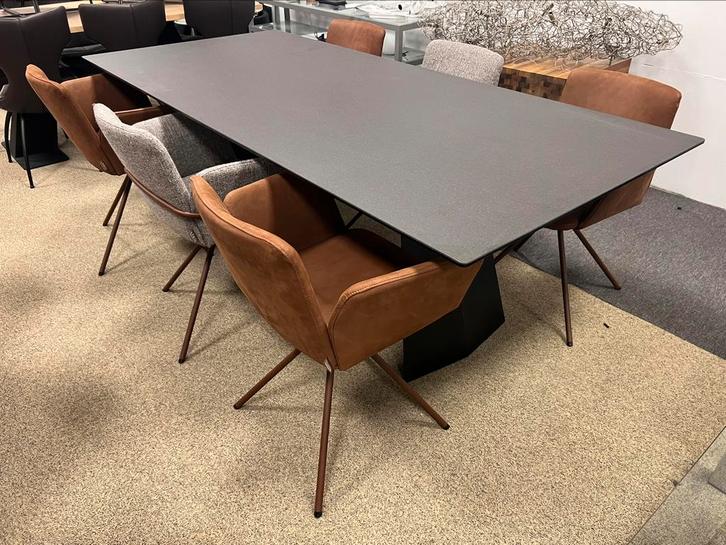 Nieuw Tonon Steel Eetkamertafel Keramiek Design Tafel 220, Huis en Inrichting, Tafels | Eettafels, Nieuw, 200 cm of meer, Vijf personen of meer