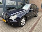 Mercedes C 180 K. Elegance, géén roest!, Achterwielaandrijving, Blauw, 1796 cc, Origineel Nederlands