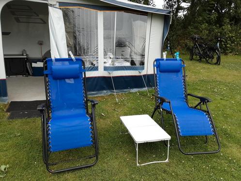 Te koop:Eriba Nova Moving 465 met veel extra's !!, Caravans en Kamperen, Caravans, Particulier, tot en met 4, 1000 - 1250 kg, Rondzit