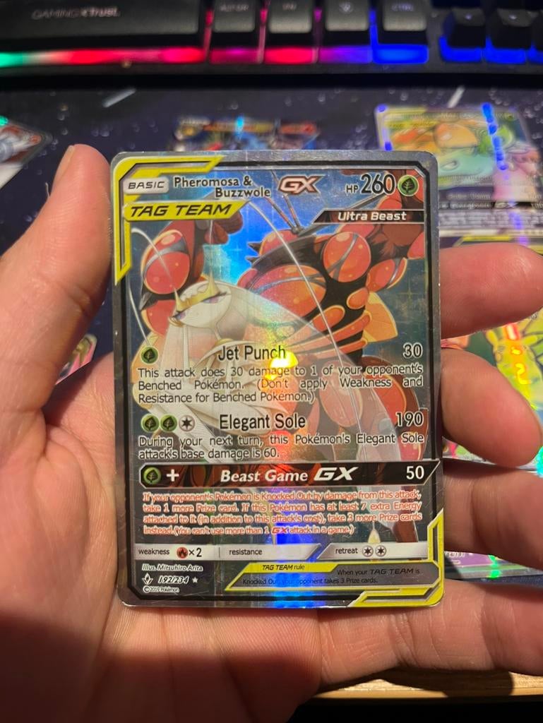 Pheromosa&buzzwole pokemon kaart, Ophalen of Verzenden, Zo goed als nieuw