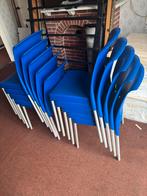 10 blauwe kunststof stoelen van Jenny, Ophalen, Kunststof, Blauw, Zo goed als nieuw