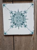 24 antieke tegels met groen / blauw bloemmotief, Antiek en Kunst, Antiek | Wandborden en Tegels, Ophalen of Verzenden