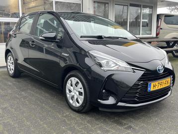 Toyota Yaris 1.5 Hybrid Active Cruise control Climate contro beschikbaar voor biedingen