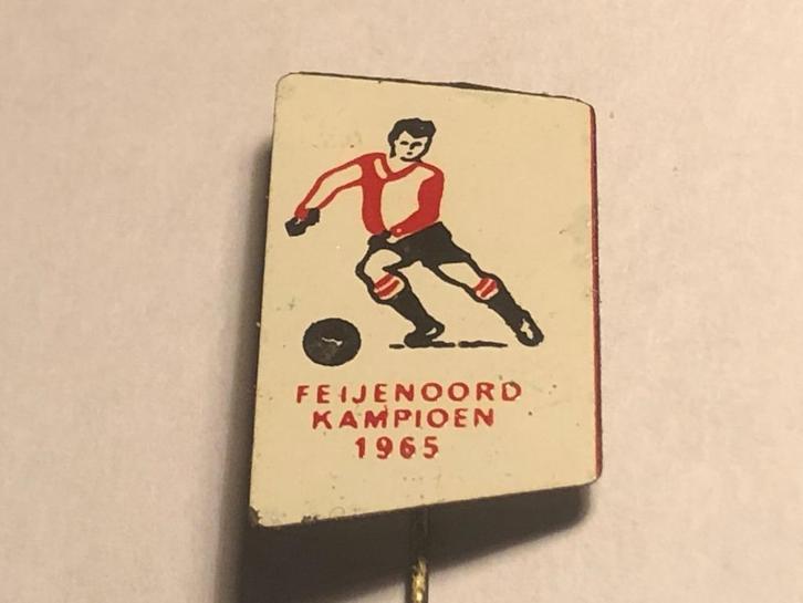 Metalen FEIJENOORD KAMPIOEN 1965 Speld (Rood/Wit/Zwart)., Verzamelen, Speldjes, Pins en Buttons, Zo goed als nieuw, Speldje of Pin