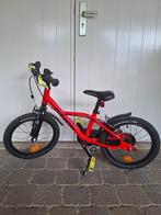 Kinder fiets B'TWIN, 16 inch, inclusief helm, Ophalen, Zo goed als nieuw, Minder dan 16 inch, Btwin