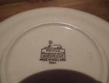 bordje (van een soepkom) Petrus Regout & Co. Maastricht 1941 beschikbaar voor biedingen