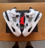 Jordan 4 military black, Ophalen of Verzenden, Zo goed als nieuw, Wit