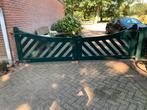 Hardhouten hek/ poort, Ophalen, Zo goed als nieuw, Hout, 200 cm of meer