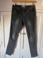 jewelly size s/ 36 grijze jeans met aan de zijkanten studs, Grijs, Jewelly, W28 - W29 (confectie 36), Ophalen of Verzenden