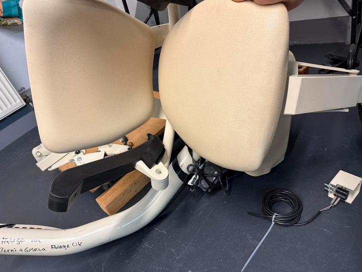 ThyssenKrupp Traplift, Diversen, Trapliften, Zo goed als nieuw, Ophalen