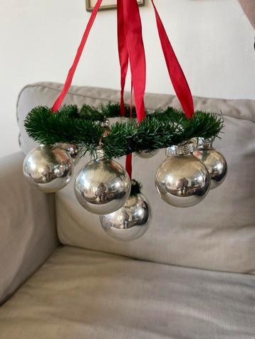 Vintage kersthanger beschikbaar voor biedingen