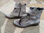 Vince Camuto zilvergrijs boots maat 38, Lage of Enkellaarzen, Ophalen of Verzenden, Zo goed als nieuw, Grijs