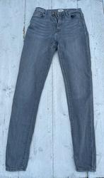 Grijze spijkerbroek van ONLY maat M, Kleding | Dames, Spijkerbroeken en Jeans, Grijs, W28 - W29 (confectie 36), Ophalen of Verzenden