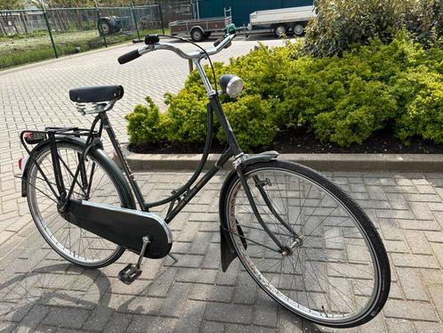 Gazelle fiets met terugtraprem, versnelling, slot, Fietsen en Brommers, Fietsen | Dames | Omafietsen, Gebruikt, 47 tot 50 cm, Versnellingen