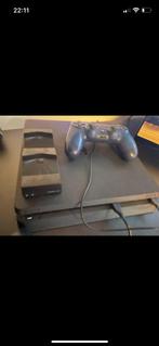 Te koop PlayStation 4, Ophalen of Verzenden, Zo goed als nieuw, Met 2 controllers, Original