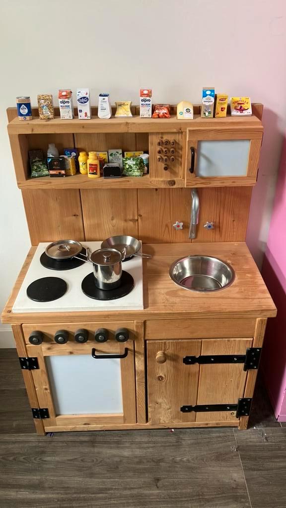 Houten speelgoed keuken, Kinderen en Baby's, Speelgoed | Speelkeukens, Zo goed als nieuw, Speelkeuken, Hout, Ophalen of Verzenden