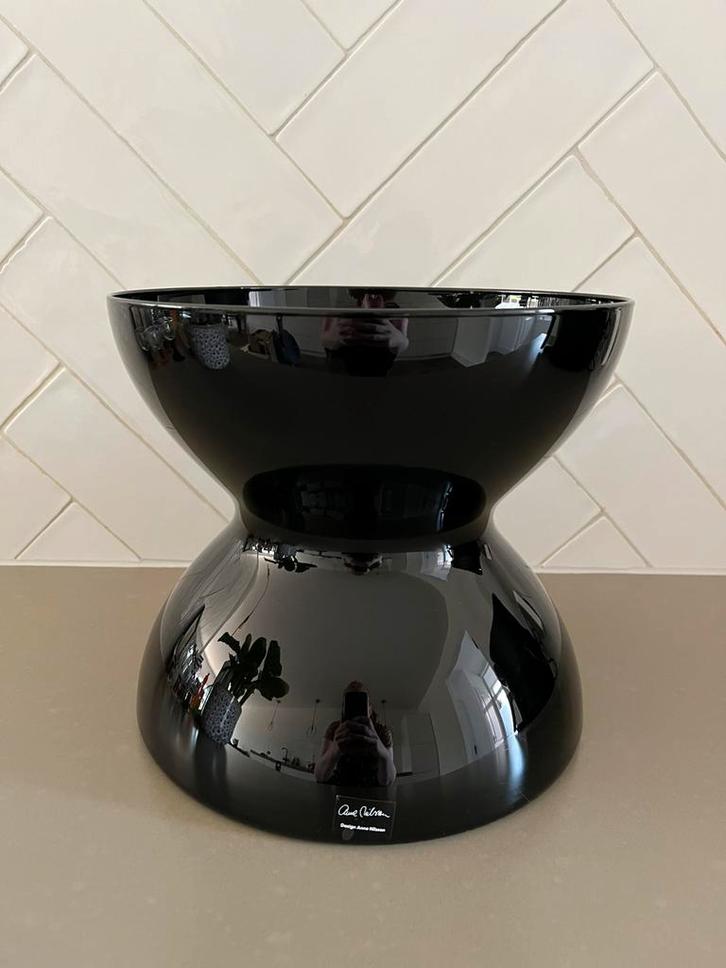 IKEA diabolo vaas, Huis en Inrichting, Woonaccessoires | Vazen, Zo goed als nieuw, Zwart, Minder dan 50 cm, Glas, Ophalen of Verzenden