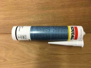 Soudal Plinten en Profielen kit , sterk en overschilderbaar beschikbaar voor biedingen