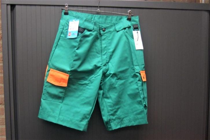Korte werkbroek in groen, Tuin en Terras, Werkkleding, Nieuw, Heren, Broek, Ophalen
