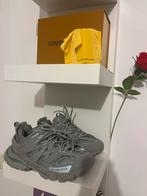 Balenciaga Tracks - Maat 39, Kleding | Heren, Schoenen, Ophalen of Verzenden, Zo goed als nieuw, Overige kleuren, Sneakers of Gympen