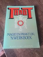 Tarot magie en praktijk Madeleine Krispijn, Ophalen of Verzenden, Gelezen, Tarot of Kaarten leggen, Instructieboek