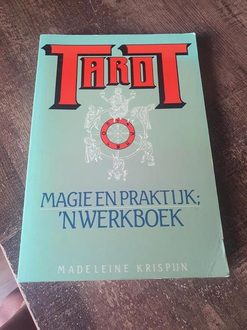 Tarot magie en praktijk Madeleine Krispijn, Boeken, Esoterie en Spiritualiteit, Gelezen, Instructieboek, Tarot of Kaarten leggen