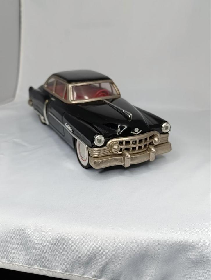Tinnen Cadillac 1950 Frictie - Perfecte Staat!, Hobby en Vrije tijd, Modelauto's | 1:18, Zo goed als nieuw, Auto, Overige merken