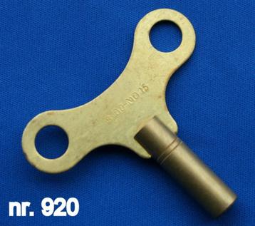 Kloksleutel / opwindsleutel nr. 920-7 = 4,00 mm. € 4,60 beschikbaar voor biedingen
