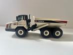 Terex TA40 dumper van NZG, Hobby en Vrije tijd, Modelauto's | 1:50, Ophalen of Verzenden, Zo goed als nieuw, Hijskraan, Tractor of Landbouw