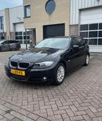 BMW 3-Serie 2.0 318 I Touring AUT 2009 Zwart, Auto's, Automaat, Achterwielaandrijving, Zwart, 1435 kg