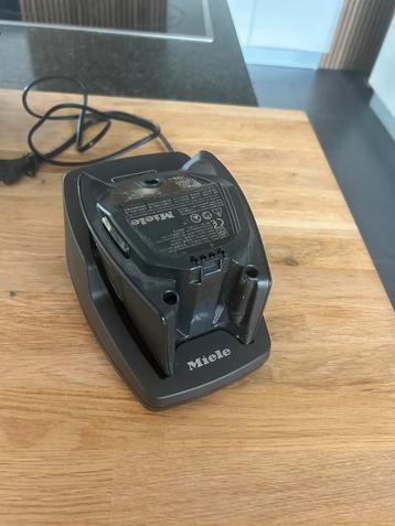 Accu voor electrice stofzuiger van miele beschikbaar voor biedingen