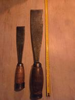 2 antieke grote beitels, Ophalen of Verzenden