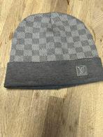 LV muts grijs, Nieuw, Overige maten, Ophalen of Verzenden, Louis Vuitton