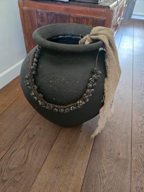 Bloempot, Huis en Inrichting, Woonaccessoires | Schalen en Manden, Zo goed als nieuw, Rond, Kunststof, Ophalen of Verzenden