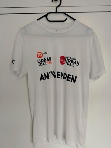 Wit Urban Trail Antwerpen T-shirt - Maat M beschikbaar voor biedingen