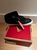 Vans Half Cab - Nieuw in doos - Maat 36.5, Kleding | Heren, Schoenen, Ophalen of Verzenden, Nieuw, Zwart, Sneakers of Gympen