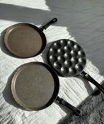 Pannenkoekenpan 2 stuks, Huis en Inrichting, Ophalen, Zo goed als nieuw, Gietijzer, Koekenpan of Braadpan