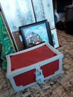 Leuke speelgoedkist met slot, Huis en Inrichting, Woonaccessoires | Kisten, Ophalen