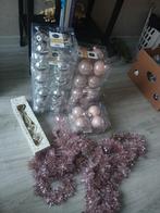 Glazen Roze en zilveren kerstballen, Diversen, Ophalen