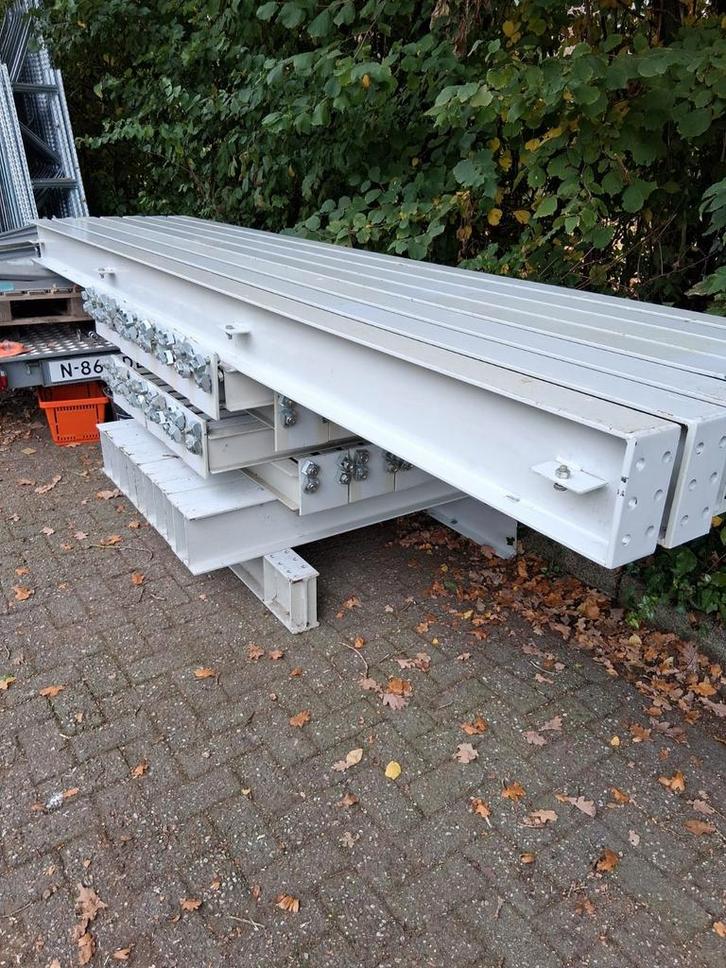 Zware eenzijdige draagarmstelling, Doe-het-zelf en Verbouw, Metalen, Ophalen of Verzenden