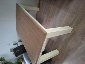 Tafel salontafel dressoir tv kast en 2 hoektafels beschikbaar voor biedingen
