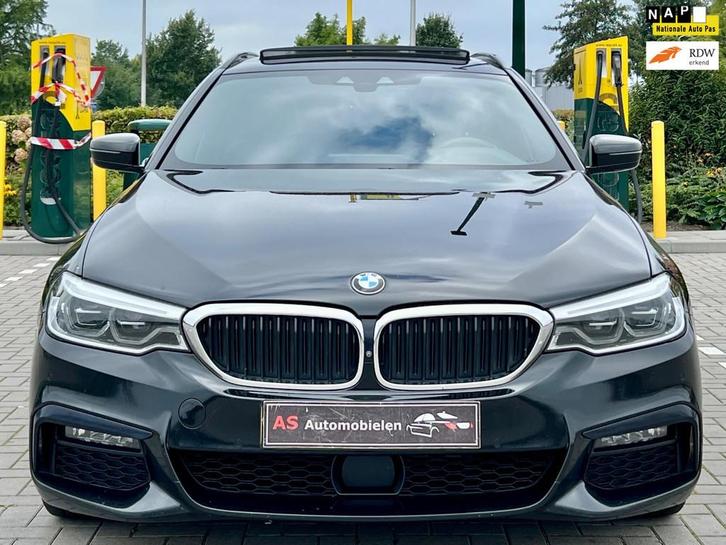 BMW 5-serie Touring 530d xDrive M-Pakket 2019 RIJK UITGERUST, Auto's, BMW, Bedrijf, Te koop, 5-Serie, 360° camera, 4x4, ABS, Achteruitrijcamera