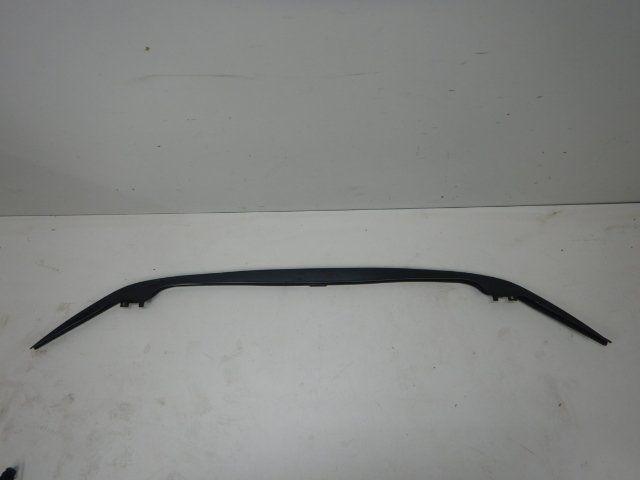 VW Caddy 2K7 Bumperbalk Voorzijde Strip 2K7807561, Auto-onderdelen, Carrosserie en Plaatwerk, Bumper, Volkswagen, Gebruikt, Ophalen of Verzenden