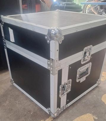 9 / 7U mixer case met laptop stand  beschikbaar voor biedingen