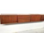 Poul Cadovius by Royal System vintage modulair wandsysteem, Gebruikt, Teakhout, Ophalen of Verzenden, 200 cm of meer